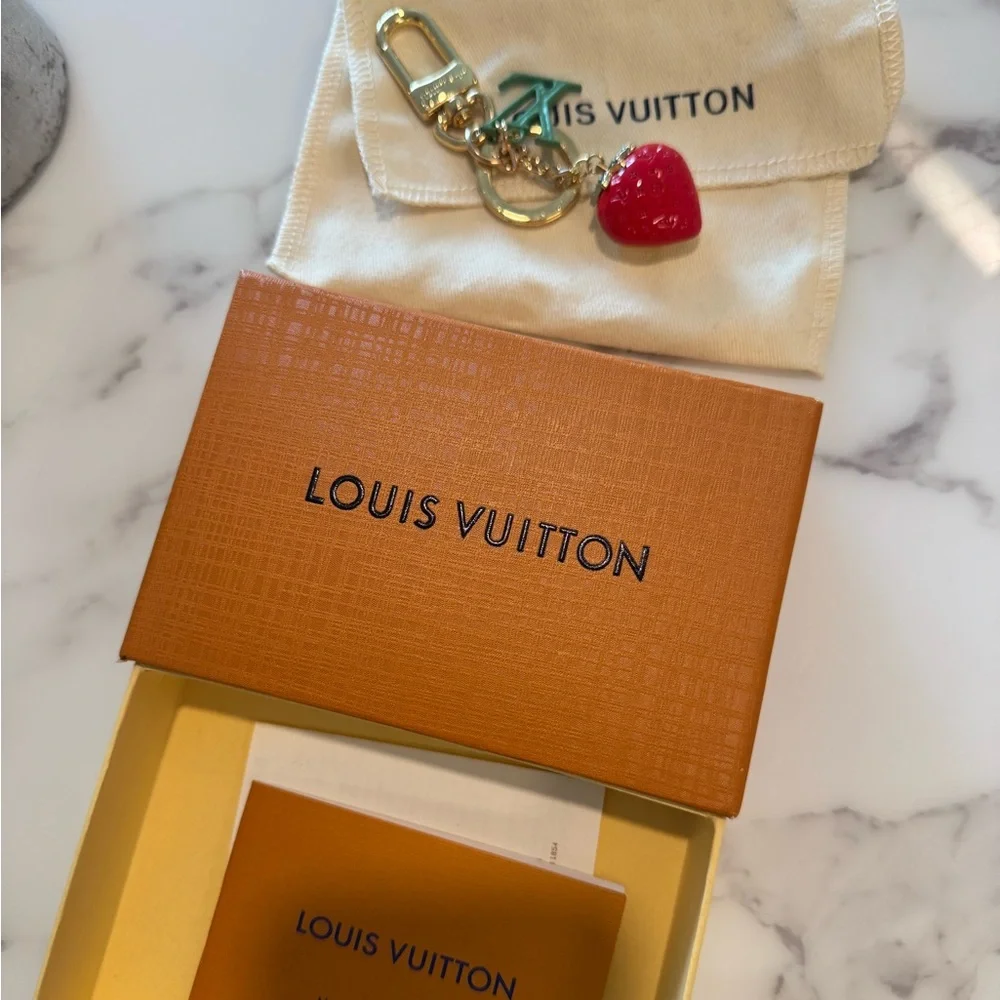 Designer Strawberry Bag Charm / Key Holder - Picture 5 of 6